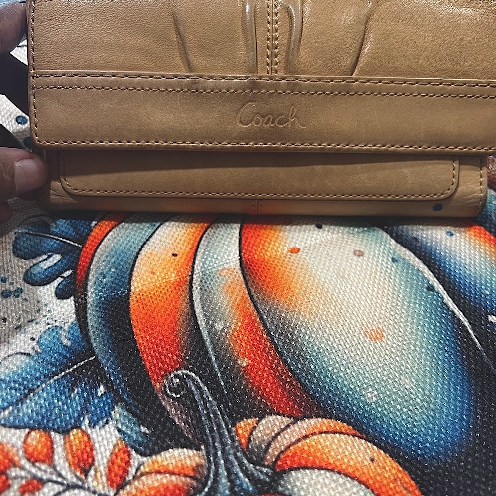 Coach wallet